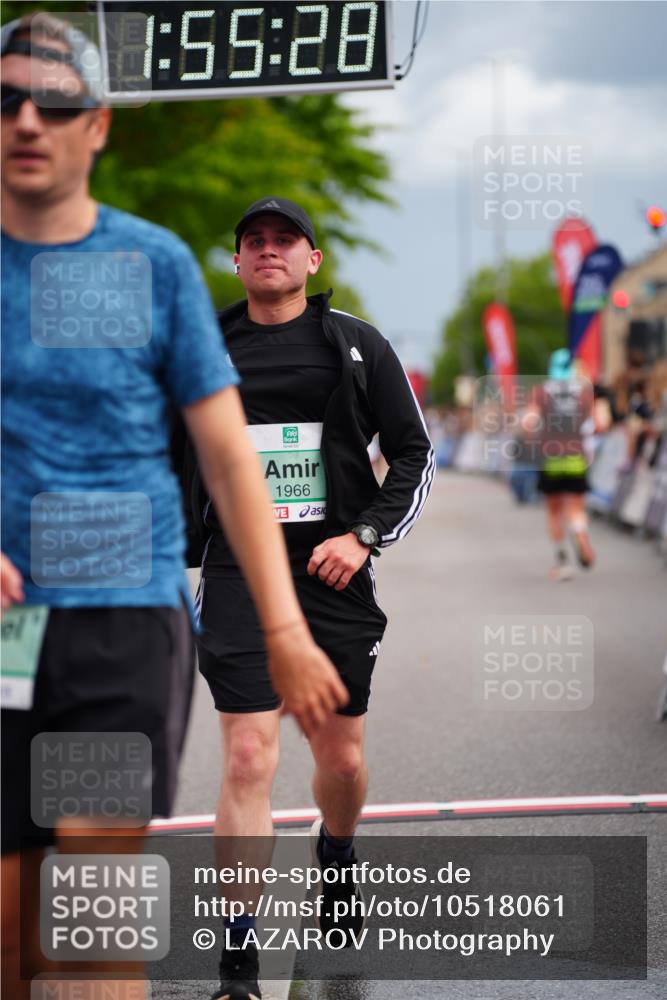 20.09.2026 - PSD Bank Halbmarathon LAZAROV Photography http://msf.ph/oto/10518061 20.09.2026 11:55:27 Ziel 1819, 1966, 2495, 4617, 4769 meine-sportfotos.de