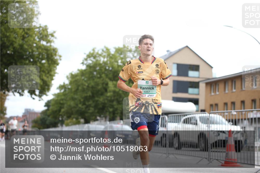 20.09.2026 - PSD Bank Halbmarathon Jannik Wohlers http://msf.ph/oto/10518063 20.09.2026 11:28:27 Laufen 1057 meine-sportfotos.de