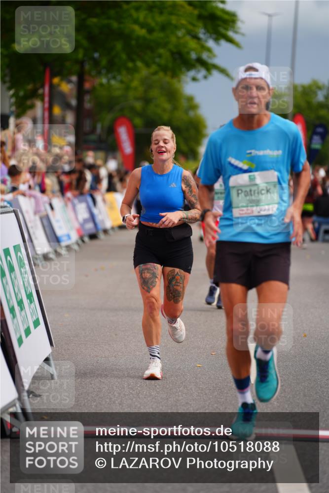 20.09.2026 - PSD Bank Halbmarathon LAZAROV Photography http://msf.ph/oto/10518088 20.09.2026 11:55:33 Ziel 1966, 2495, 3028, 3898, 4039, 4617 meine-sportfotos.de