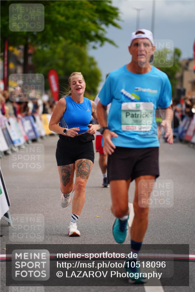 20.09.2026 - PSD Bank Halbmarathon LAZAROV Photography http://msf.ph/oto/10518096 20.09.2026 11:55:34 Ziel 1966, 3028, 3898, 4039, 4617 meine-sportfotos.de
