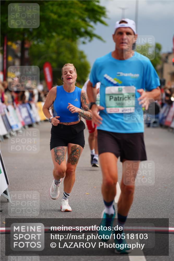 20.09.2026 - PSD Bank Halbmarathon LAZAROV Photography http://msf.ph/oto/10518103 20.09.2026 11:55:34 Ziel 1966, 3028, 3898, 4039, 4617 meine-sportfotos.de