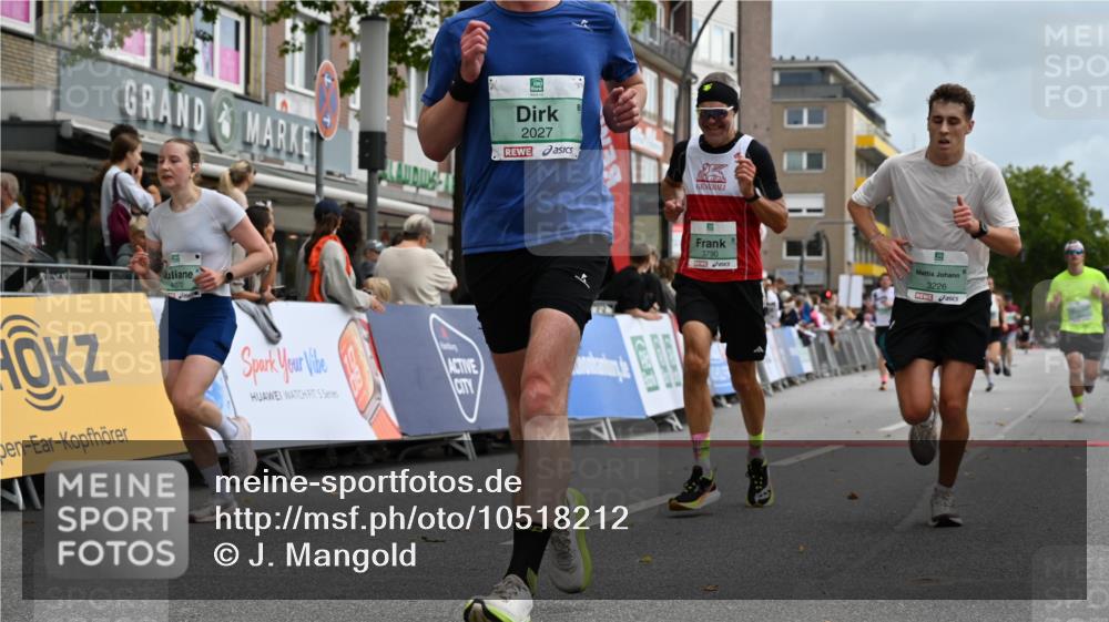 20.09.2026 - PSD Bank Halbmarathon J. Mangold http://msf.ph/oto/10518212 20.09.2026 11:46:32 Ziel 1527, 2027, 2087, 2773, 3226, 3790, 4070, 4094, 4200, 4249, 4566, 4639, 4640, 4710 meine-sportfotos.de