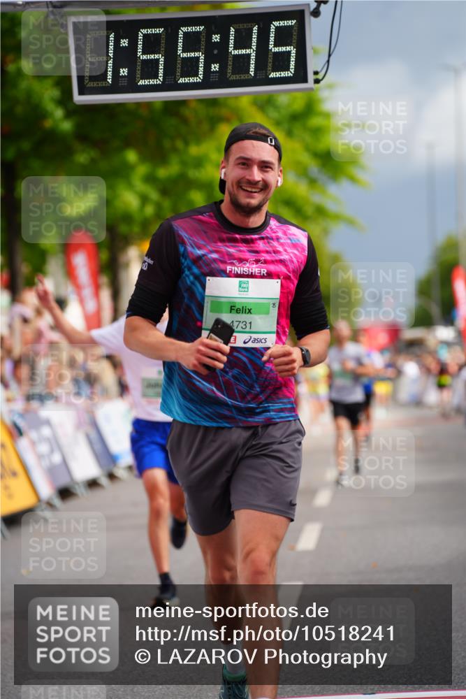 20.09.2026 - PSD Bank Halbmarathon LAZAROV Photography http://msf.ph/oto/10518241 20.09.2026 11:55:44 Ziel 1277, 1354, 1826, 2015, 3091, 3781, 4039, 4731 meine-sportfotos.de