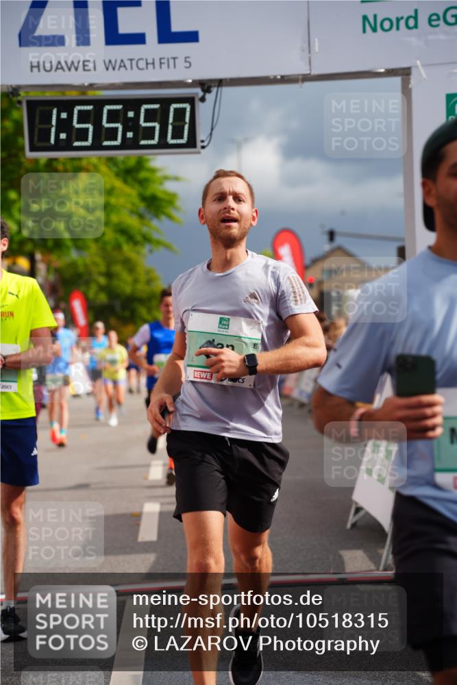 20.09.2026 - PSD Bank Halbmarathon LAZAROV Photography http://msf.ph/oto/10518315 20.09.2026 11:55:50 Ziel 1277, 1289, 1354, 1826, 2810, 3760, 3781, 3809, 3811, 4731 meine-sportfotos.de