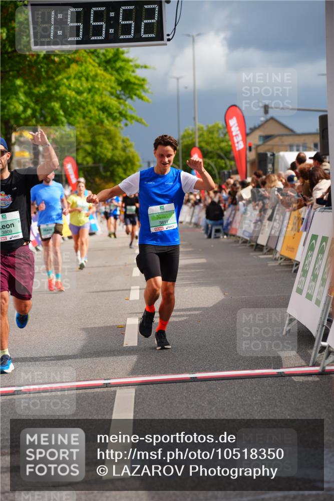 20.09.2026 - PSD Bank Halbmarathon LAZAROV Photography http://msf.ph/oto/10518350 20.09.2026 11:55:51 Ziel 1289, 1354, 1826, 2810, 3760, 3781, 3809, 3811, 4728, 4731 meine-sportfotos.de