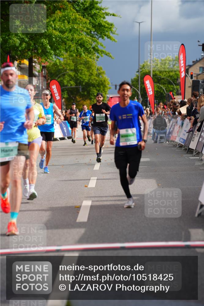 20.09.2026 - PSD Bank Halbmarathon LAZAROV Photography http://msf.ph/oto/10518425 20.09.2026 11:55:54 Ziel 1289, 1354, 1826, 2808, 2810, 3760, 3781, 3809, 3811, 4728 meine-sportfotos.de