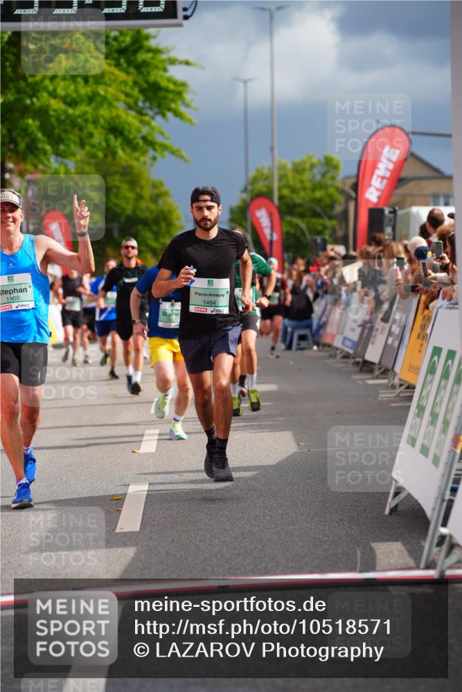 20.09.2026 - PSD Bank Halbmarathon LAZAROV Photography http://msf.ph/oto/10518571 20.09.2026 11:55:57 Ziel 1118, 1289, 1484, 1900, 2067, 2808, 2810, 3012, 3760, 3809, 3811, 4728 meine-sportfotos.de