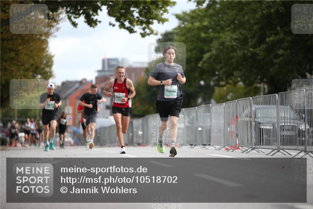 20.09.2026 - PSD Bank Halbmarathon Jannik Wohlers http://msf.ph/oto/10518702 20.09.2026 11:32:25 Laufen 8, 1721 meine-sportfotos.de