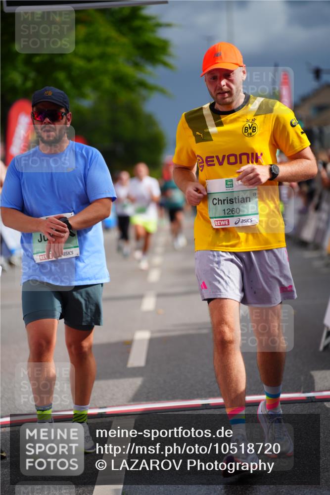 20.09.2026 - PSD Bank Halbmarathon LAZAROV Photography http://msf.ph/oto/10518720 20.09.2026 11:56:07 Ziel 1118, 1260, 1484, 1872, 1887, 1900, 2067, 3012, 3284, 3401, 3634, 3757, 4041, 4341, 4716 meine-sportfotos.de