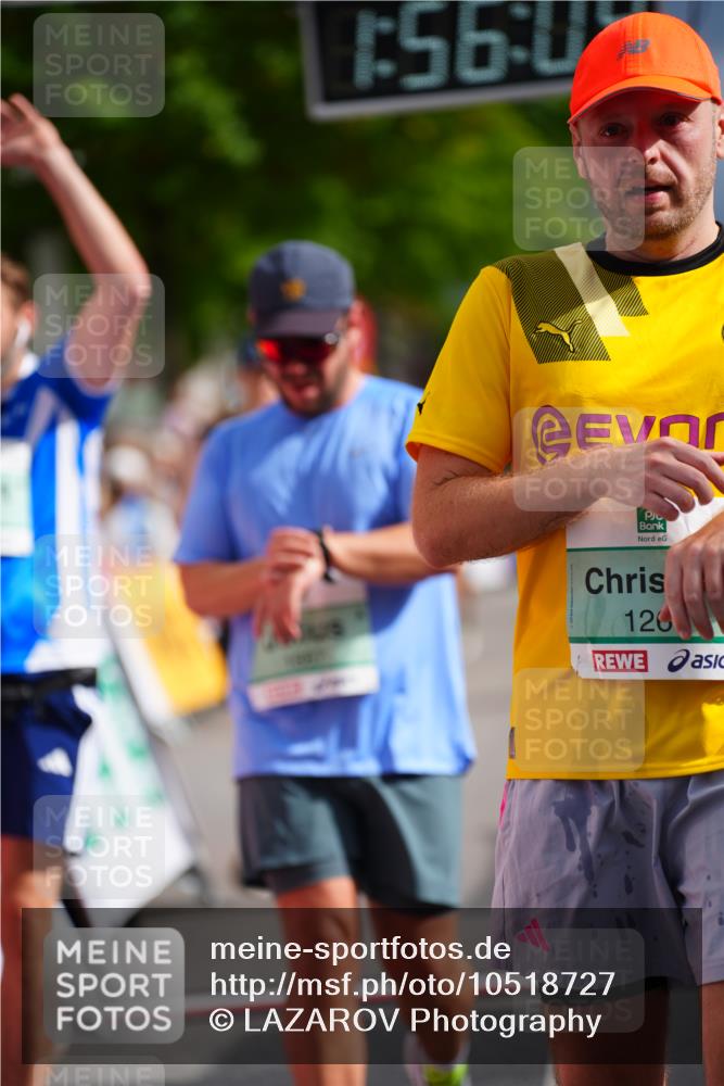 20.09.2026 - PSD Bank Halbmarathon LAZAROV Photography http://msf.ph/oto/10518727 20.09.2026 11:56:09 Ziel 1260, 1872, 1887, 2067, 3012, 3284, 3401, 3634, 3757, 4041, 4224, 4341, 4716 meine-sportfotos.de