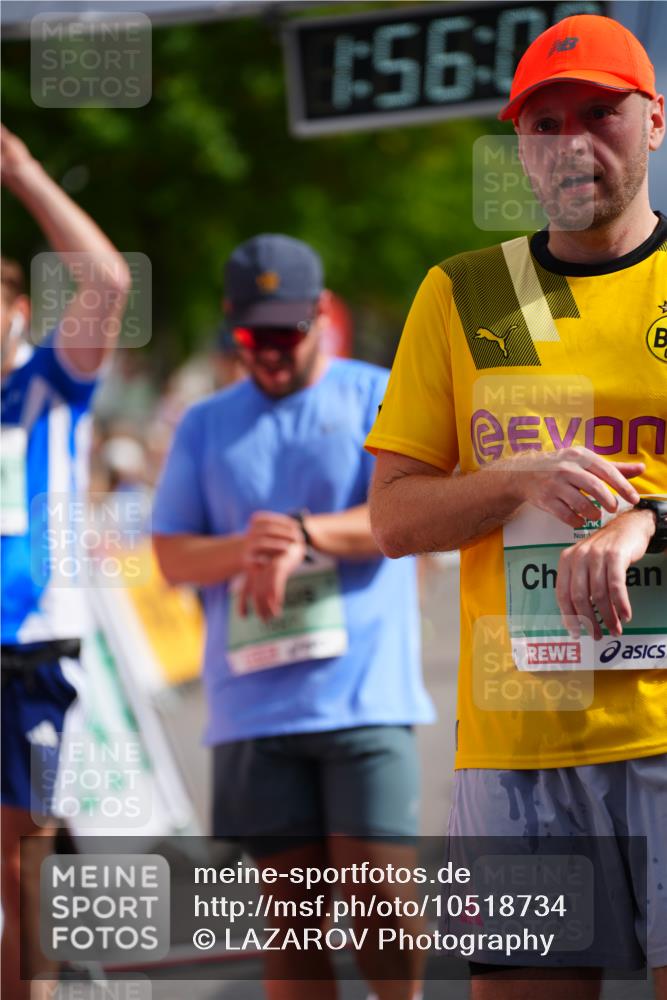 20.09.2026 - PSD Bank Halbmarathon LAZAROV Photography http://msf.ph/oto/10518734 20.09.2026 11:56:09 Ziel 1260, 1872, 1887, 2067, 3012, 3284, 3401, 3634, 3757, 4041, 4224, 4341, 4716 meine-sportfotos.de