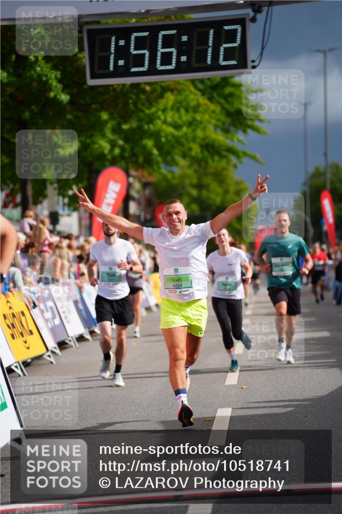 20.09.2026 - PSD Bank Halbmarathon LAZAROV Photography http://msf.ph/oto/10518741 20.09.2026 11:56:11 Ziel 1260, 1272, 1872, 1887, 3284, 3441, 3634, 3757, 3932, 4041, 4224, 4341, 4716 meine-sportfotos.de
