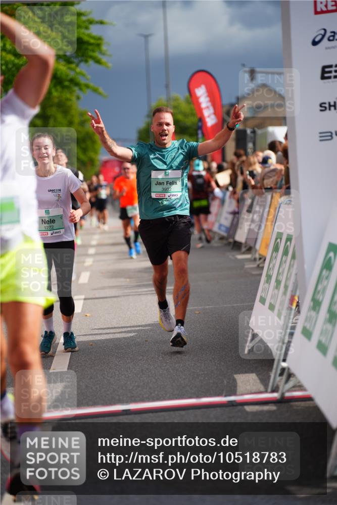 20.09.2026 - PSD Bank Halbmarathon LAZAROV Photography http://msf.ph/oto/10518783 20.09.2026 11:56:13 Ziel 1260, 1272, 1872, 1887, 2955, 3441, 3932, 4224, 4341, 4716 meine-sportfotos.de