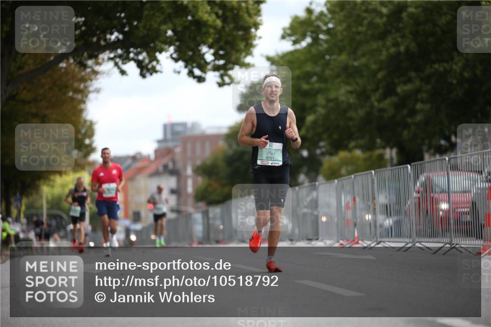 20.09.2026 - PSD Bank Halbmarathon Jannik Wohlers http://msf.ph/oto/10518792 20.09.2026 11:32:47 Laufen 4751 meine-sportfotos.de