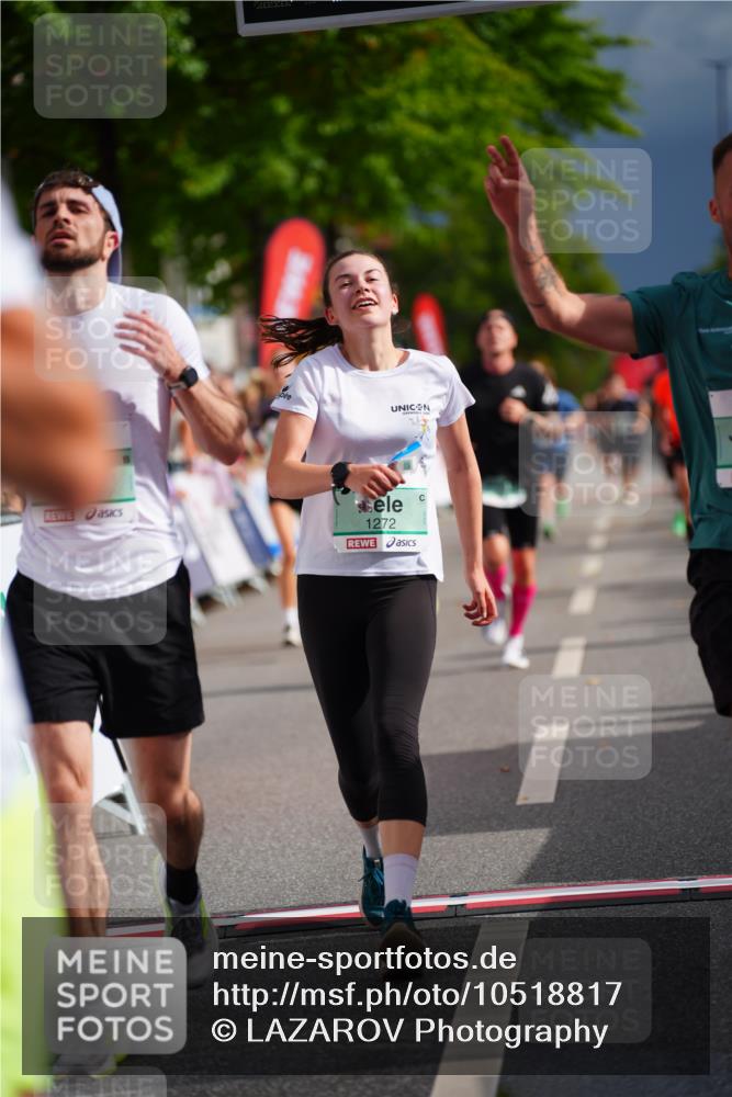 20.09.2026 - PSD Bank Halbmarathon LAZAROV Photography http://msf.ph/oto/10518817 20.09.2026 11:56:14 Ziel 1183, 1260, 1272, 1872, 1887, 2955, 3441, 3932, 4224, 4341 meine-sportfotos.de