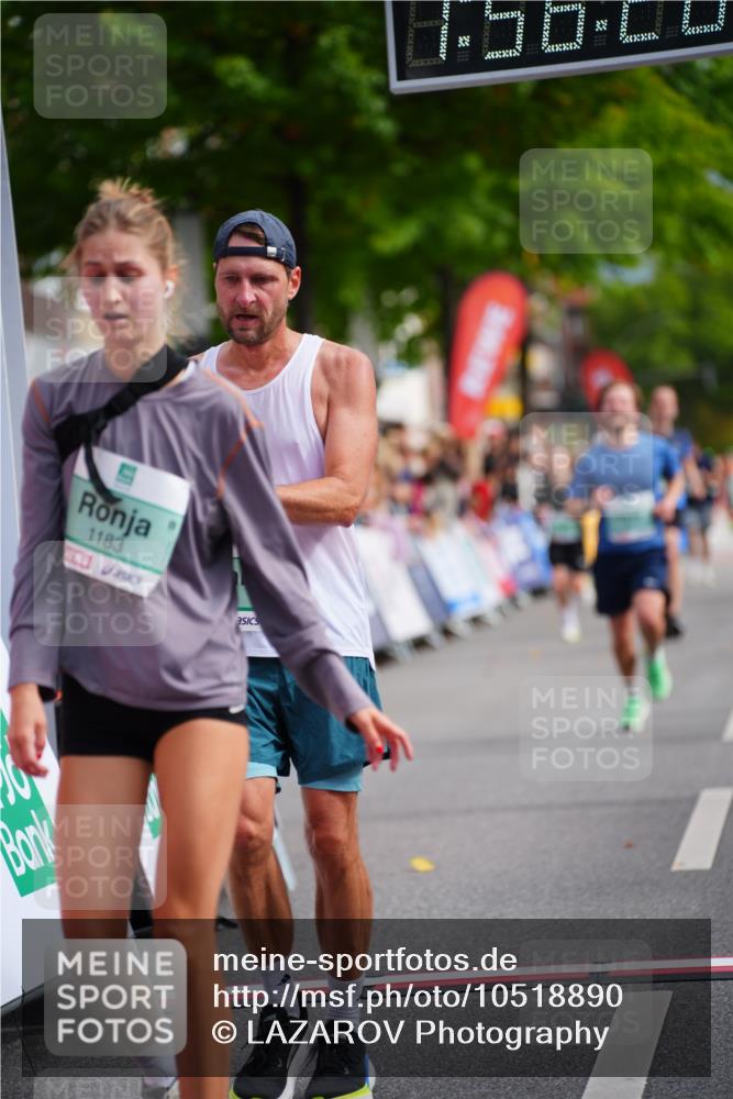 20.09.2026 - PSD Bank Halbmarathon LAZAROV Photography http://msf.ph/oto/10518890 20.09.2026 11:56:19 Ziel 1183, 1272, 1426, 1541, 1620, 2955, 3441, 3872, 3932, 3943, 4224 meine-sportfotos.de