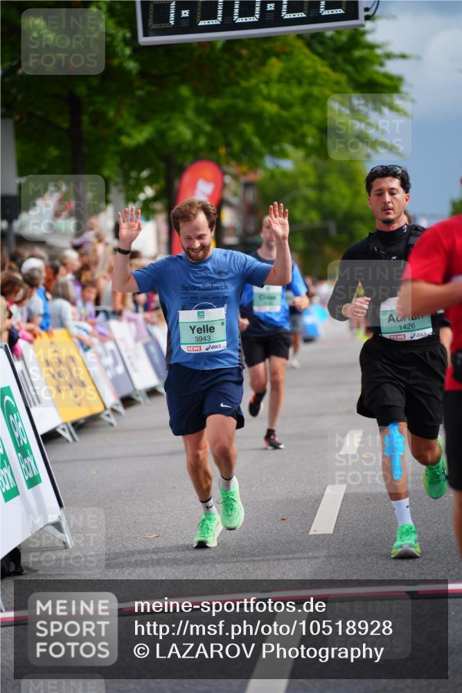 20.09.2026 - PSD Bank Halbmarathon LAZAROV Photography http://msf.ph/oto/10518928 20.09.2026 11:56:22 Ziel 1183, 1272, 1426, 1541, 1620, 2955, 3441, 3593, 3744, 3872, 3932, 3943, 4525, 4692 meine-sportfotos.de
