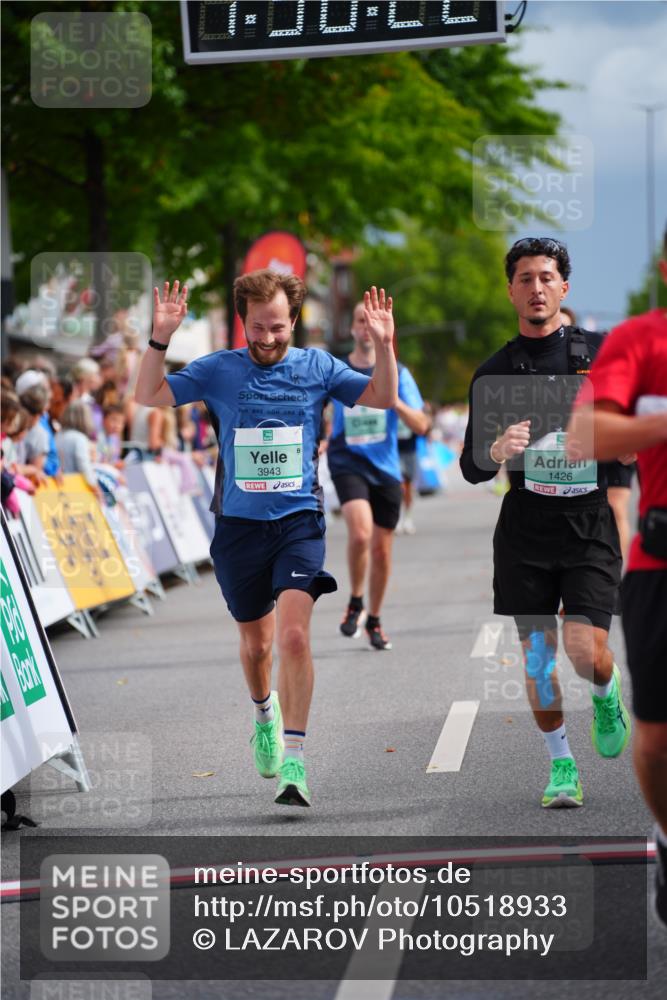 20.09.2026 - PSD Bank Halbmarathon LAZAROV Photography http://msf.ph/oto/10518933 20.09.2026 11:56:22 Ziel 1183, 1272, 1426, 1541, 1620, 2955, 3441, 3593, 3744, 3872, 3932, 3943, 4525, 4692 meine-sportfotos.de