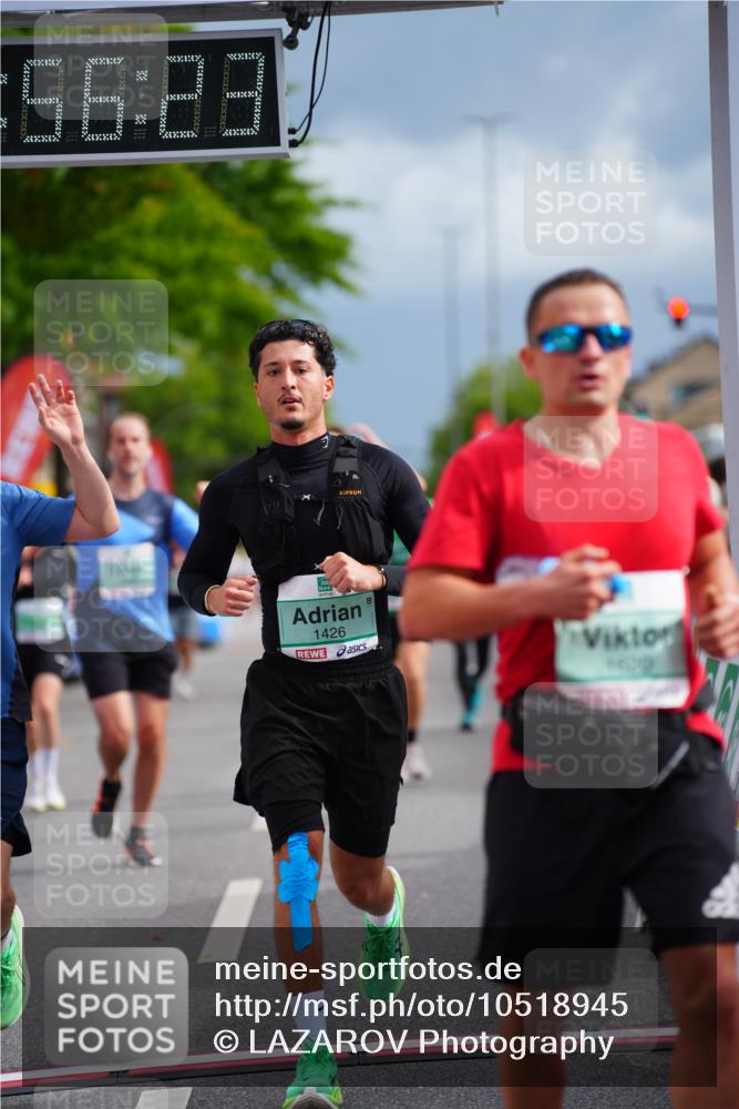 20.09.2026 - PSD Bank Halbmarathon LAZAROV Photography http://msf.ph/oto/10518945 20.09.2026 11:56:22 Ziel 1183, 1272, 1426, 1541, 1620, 2955, 3441, 3593, 3744, 3872, 3932, 3943, 4525, 4692 meine-sportfotos.de