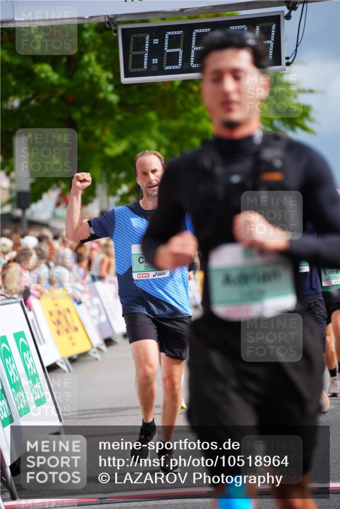 20.09.2026 - PSD Bank Halbmarathon LAZAROV Photography http://msf.ph/oto/10518964 20.09.2026 11:56:24 Ziel 1183, 1426, 1514, 1541, 1620, 1824, 2180, 2955, 3593, 3744, 3872, 3943, 4525, 4692 meine-sportfotos.de