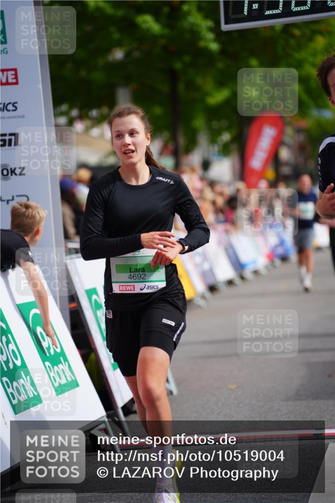 20.09.2026 - PSD Bank Halbmarathon LAZAROV Photography http://msf.ph/oto/10519004 20.09.2026 11:56:26 Ziel 1183, 1426, 1514, 1541, 1620, 1824, 2180, 3593, 3744, 3872, 3943, 4525, 4692 meine-sportfotos.de