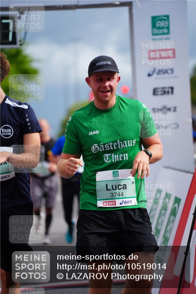 20.09.2026 - PSD Bank Halbmarathon LAZAROV Photography http://msf.ph/oto/10519014 20.09.2026 11:56:27 Ziel 1426, 1514, 1541, 1620, 1824, 2180, 3593, 3744, 3872, 3943, 4525, 4692 meine-sportfotos.de