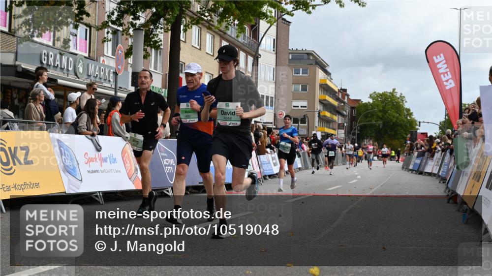 20.09.2026 - PSD Bank Halbmarathon J. Mangold http://msf.ph/oto/10519048 20.09.2026 11:47:44 Ziel 1712, 1897, 2177, 2828, 2836, 3239, 3330, 3504, 3586, 4117, 4226, 4248, 4262, 4622 meine-sportfotos.de