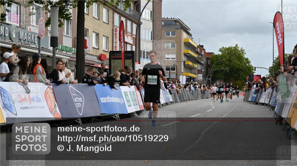 20.09.2026 - PSD Bank Halbmarathon J. Mangold http://msf.ph/oto/10519229 20.09.2026 11:48:21 Ziel 2204, 3920, 4144, 4253, 4526, 4585 meine-sportfotos.de