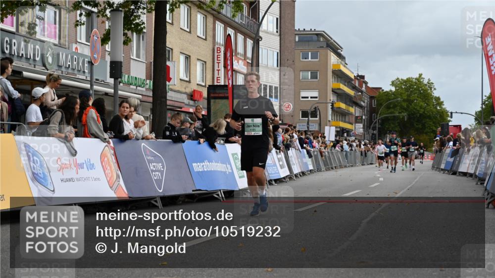 20.09.2026 - PSD Bank Halbmarathon J. Mangold http://msf.ph/oto/10519232 20.09.2026 11:48:21 Ziel 2204, 3920, 4144, 4253, 4526, 4585 meine-sportfotos.de