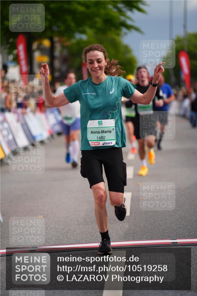 20.09.2026 - PSD Bank Halbmarathon LAZAROV Photography http://msf.ph/oto/10519258 20.09.2026 11:56:51 Ziel 1482, 1554, 1903, 2416, 3365, 3822, 4374, 4734 meine-sportfotos.de