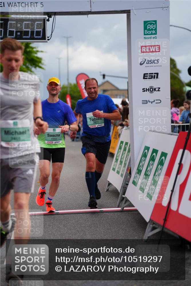 20.09.2026 - PSD Bank Halbmarathon LAZAROV Photography http://msf.ph/oto/10519297 20.09.2026 11:56:55 Ziel 1482, 1554, 1903, 2416, 3822, 3967, 4734 meine-sportfotos.de