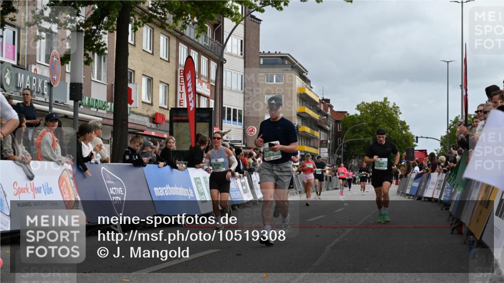 20.09.2026 - PSD Bank Halbmarathon J. Mangold http://msf.ph/oto/10519308 20.09.2026 11:48:33 Ziel 1464, 2311, 2552, 2571, 3298, 3635, 3761, 4627 meine-sportfotos.de