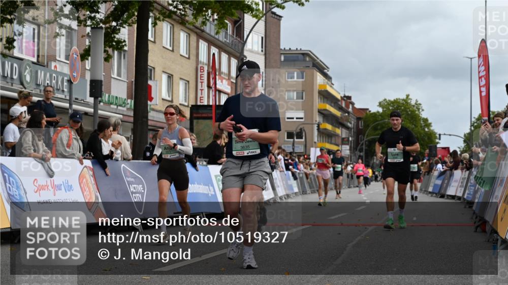 20.09.2026 - PSD Bank Halbmarathon J. Mangold http://msf.ph/oto/10519327 20.09.2026 11:48:34 Ziel 1464, 2311, 2552, 2571, 3298, 3635, 3761, 4627 meine-sportfotos.de
