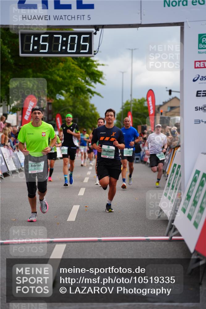 20.09.2026 - PSD Bank Halbmarathon LAZAROV Photography http://msf.ph/oto/10519335 20.09.2026 11:57:04 Ziel 2079, 3079, 3442, 3784, 3927, 3967, 4753 meine-sportfotos.de