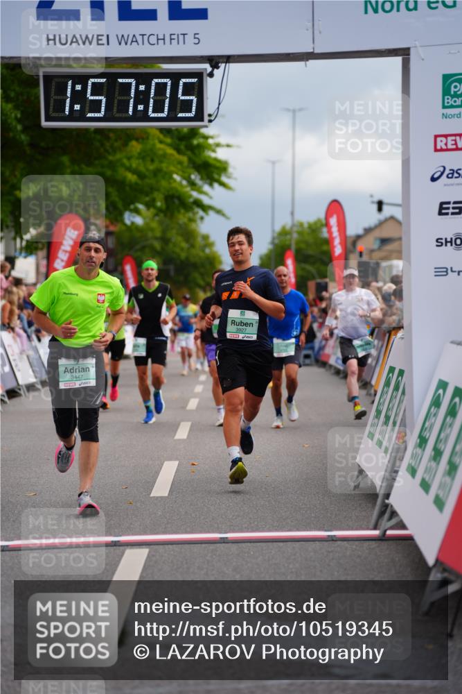 20.09.2026 - PSD Bank Halbmarathon LAZAROV Photography http://msf.ph/oto/10519345 20.09.2026 11:57:05 Ziel 2079, 2354, 3079, 3442, 3784, 3927, 3967, 4671, 4753 meine-sportfotos.de