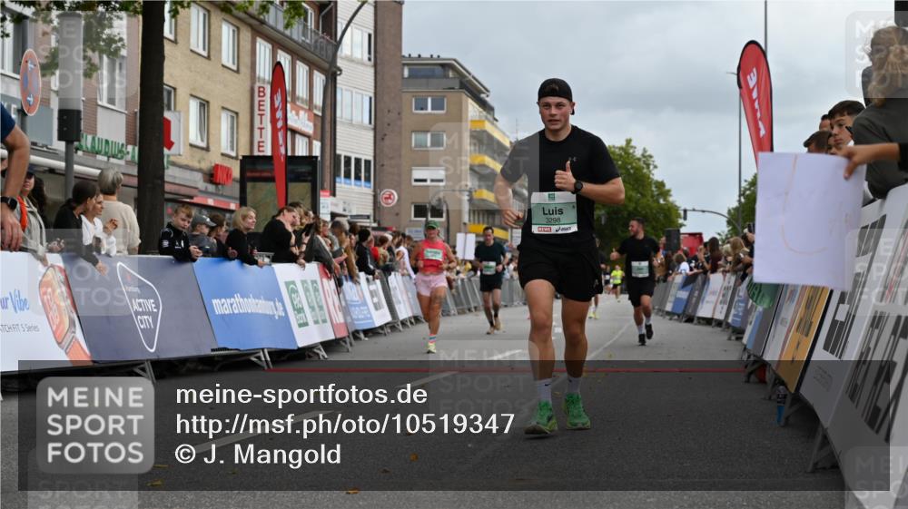 20.09.2026 - PSD Bank Halbmarathon J. Mangold http://msf.ph/oto/10519347 20.09.2026 11:48:36 Ziel 1464, 2311, 2552, 2571, 3298, 3635, 3761, 4627 meine-sportfotos.de