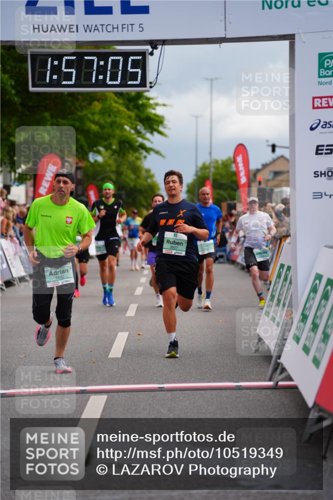 20.09.2026 - PSD Bank Halbmarathon LAZAROV Photography http://msf.ph/oto/10519349 20.09.2026 11:57:05 Ziel 2079, 2354, 3079, 3442, 3784, 3927, 3967, 4671, 4753 meine-sportfotos.de
