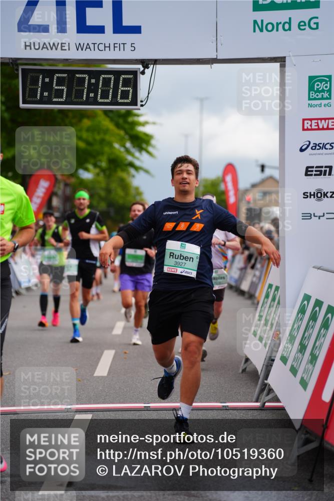 20.09.2026 - PSD Bank Halbmarathon LAZAROV Photography http://msf.ph/oto/10519360 20.09.2026 11:57:06 Ziel 2079, 2354, 3079, 3442, 3784, 3927, 3967, 4671, 4752, 4753 meine-sportfotos.de