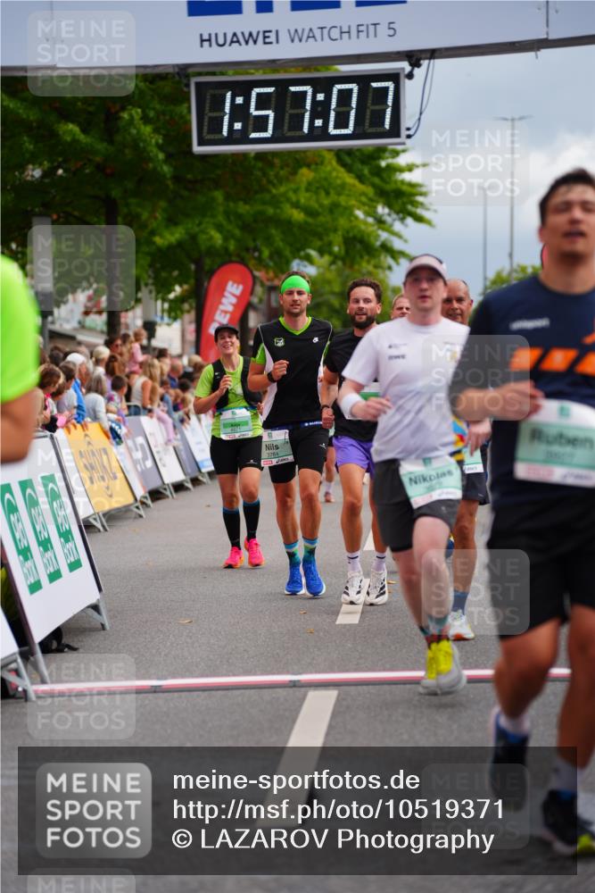20.09.2026 - PSD Bank Halbmarathon LAZAROV Photography http://msf.ph/oto/10519371 20.09.2026 11:57:07 Ziel 2079, 2354, 3079, 3442, 3784, 3927, 3967, 4671, 4752, 4753 meine-sportfotos.de