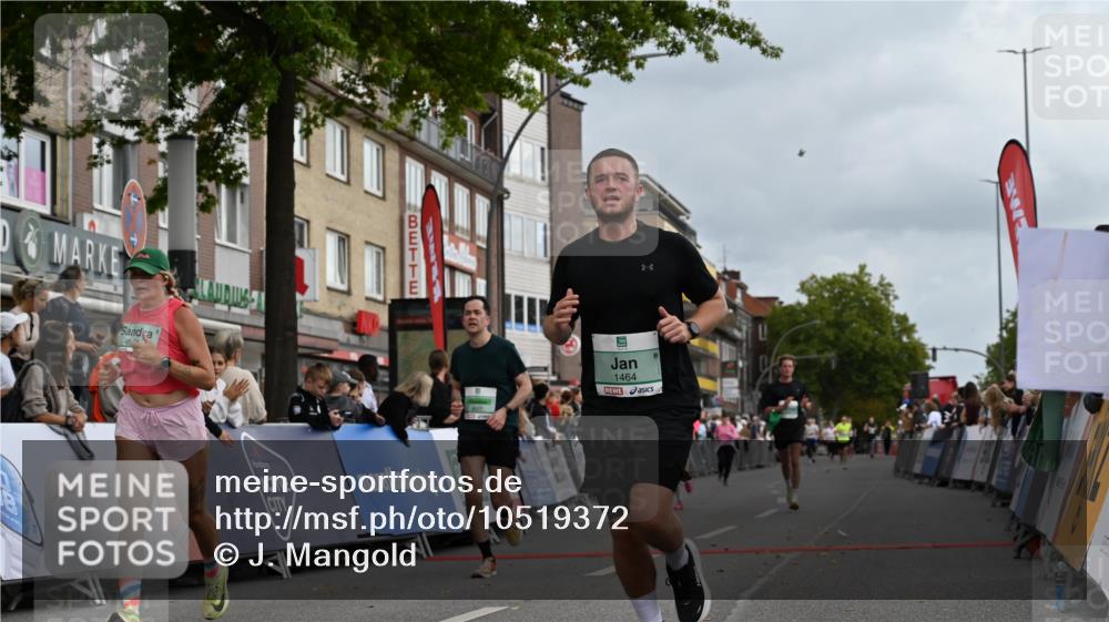 20.09.2026 - PSD Bank Halbmarathon J. Mangold http://msf.ph/oto/10519372 20.09.2026 11:48:40 Ziel 1464, 1559, 2571, 3298, 3635, 3761, 3797, 4627 meine-sportfotos.de