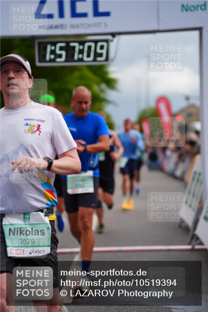 20.09.2026 - PSD Bank Halbmarathon LAZAROV Photography http://msf.ph/oto/10519394 20.09.2026 11:57:08 Ziel 1700, 2079, 2104, 2354, 3079, 3442, 3784, 3927, 4671, 4752, 4753 meine-sportfotos.de