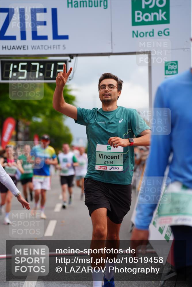 20.09.2026 - PSD Bank Halbmarathon LAZAROV Photography http://msf.ph/oto/10519458 20.09.2026 11:57:13 Ziel 1249, 1685, 1700, 1986, 2079, 2104, 2354, 3079, 3442, 3784, 3927, 4302, 4464, 4671, 4752, 4753 meine-sportfotos.de