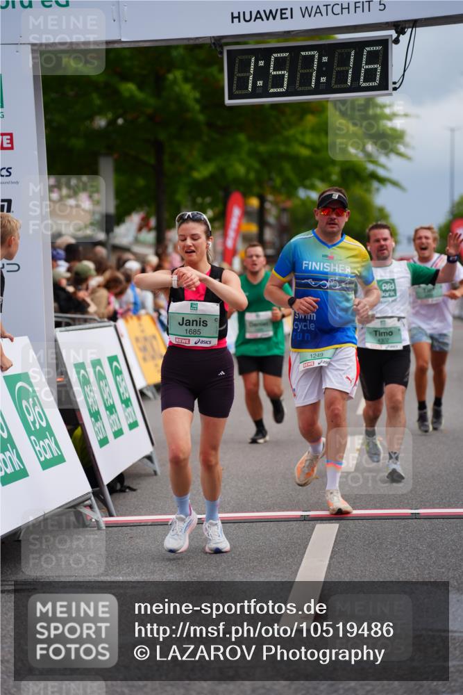 20.09.2026 - PSD Bank Halbmarathon LAZAROV Photography http://msf.ph/oto/10519486 20.09.2026 11:57:15 Ziel 1249, 1685, 1700, 1986, 2079, 2104, 2354, 3079, 3640, 3784, 4302, 4464, 4671, 4752, 4753 meine-sportfotos.de