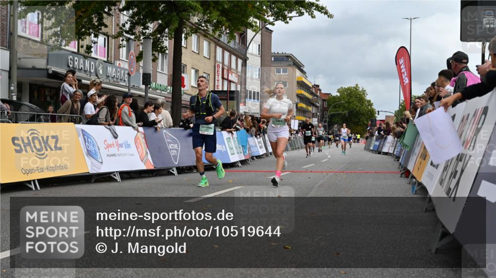 20.09.2026 - PSD Bank Halbmarathon J. Mangold http://msf.ph/oto/10519644 20.09.2026 11:49:17 Ziel 1233, 1577, 2255, 2330, 2344, 3214, 3750 meine-sportfotos.de