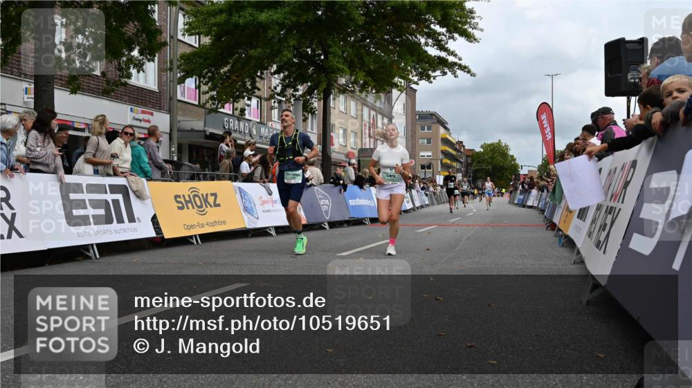20.09.2026 - PSD Bank Halbmarathon J. Mangold http://msf.ph/oto/10519651 20.09.2026 11:49:18 Ziel 1233, 1577, 2255, 2330, 2344, 3214, 3750 meine-sportfotos.de