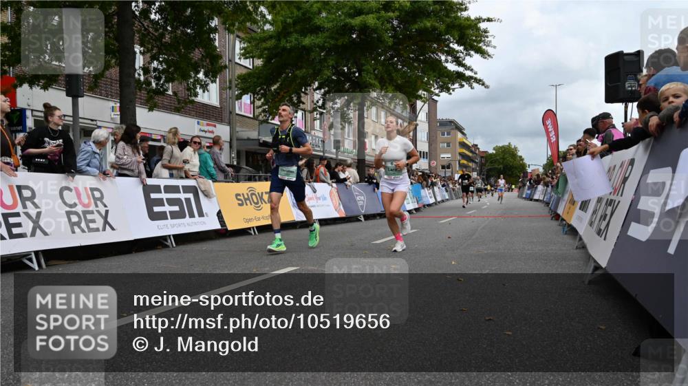 20.09.2026 - PSD Bank Halbmarathon J. Mangold http://msf.ph/oto/10519656 20.09.2026 11:49:18 Ziel 1233, 1577, 2255, 2330, 2344, 3214, 3750 meine-sportfotos.de