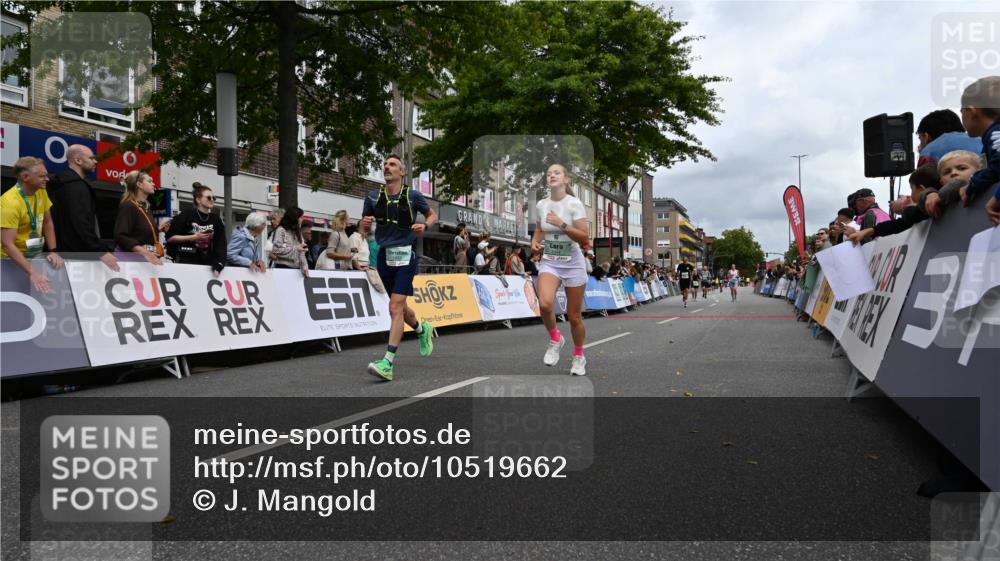 20.09.2026 - PSD Bank Halbmarathon J. Mangold http://msf.ph/oto/10519662 20.09.2026 11:49:18 Ziel 1233, 1577, 2255, 2330, 2344, 3214, 3750 meine-sportfotos.de