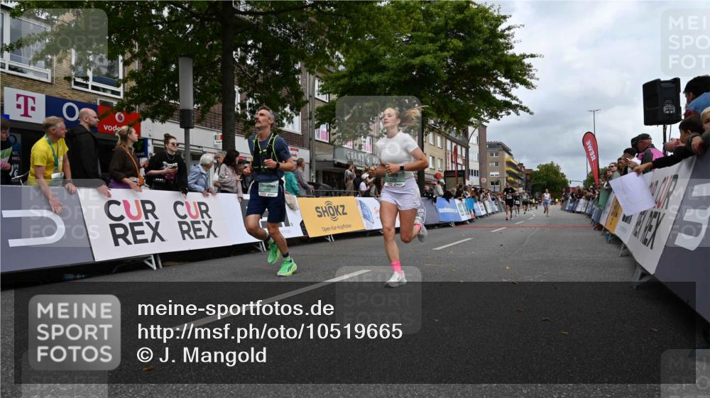 20.09.2026 - PSD Bank Halbmarathon J. Mangold http://msf.ph/oto/10519665 20.09.2026 11:49:19 Ziel 1025, 1233, 2255, 2330, 2344, 3214, 3750 meine-sportfotos.de