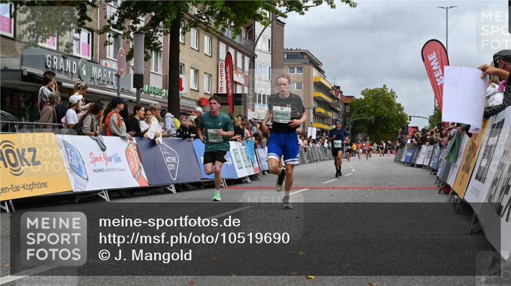 20.09.2026 - PSD Bank Halbmarathon J. Mangold http://msf.ph/oto/10519690 20.09.2026 11:49:29 Ziel 1025, 1248, 1720, 2255, 2330, 3214, 3355, 4612 meine-sportfotos.de