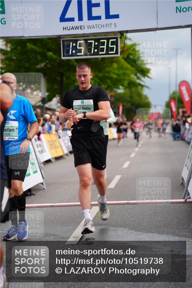 20.09.2026 - PSD Bank Halbmarathon LAZAROV Photography http://msf.ph/oto/10519738 20.09.2026 11:57:35 Ziel 1019, 1092, 1332, 1791, 3008, 3029, 4295, 4531 meine-sportfotos.de